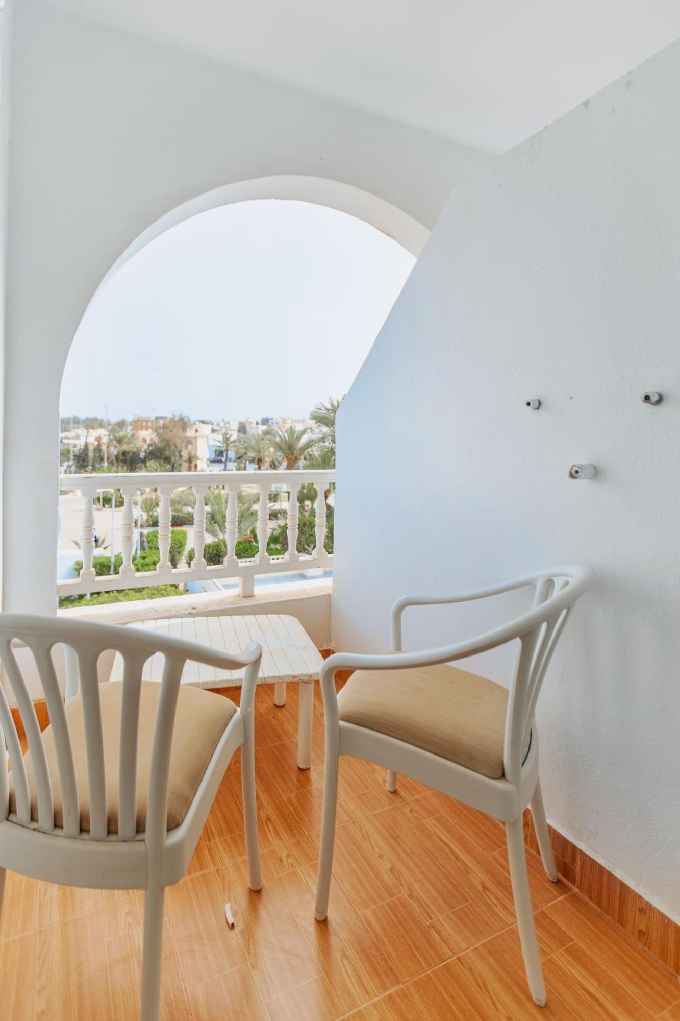Iris & Thalasso Hotel Mezraia