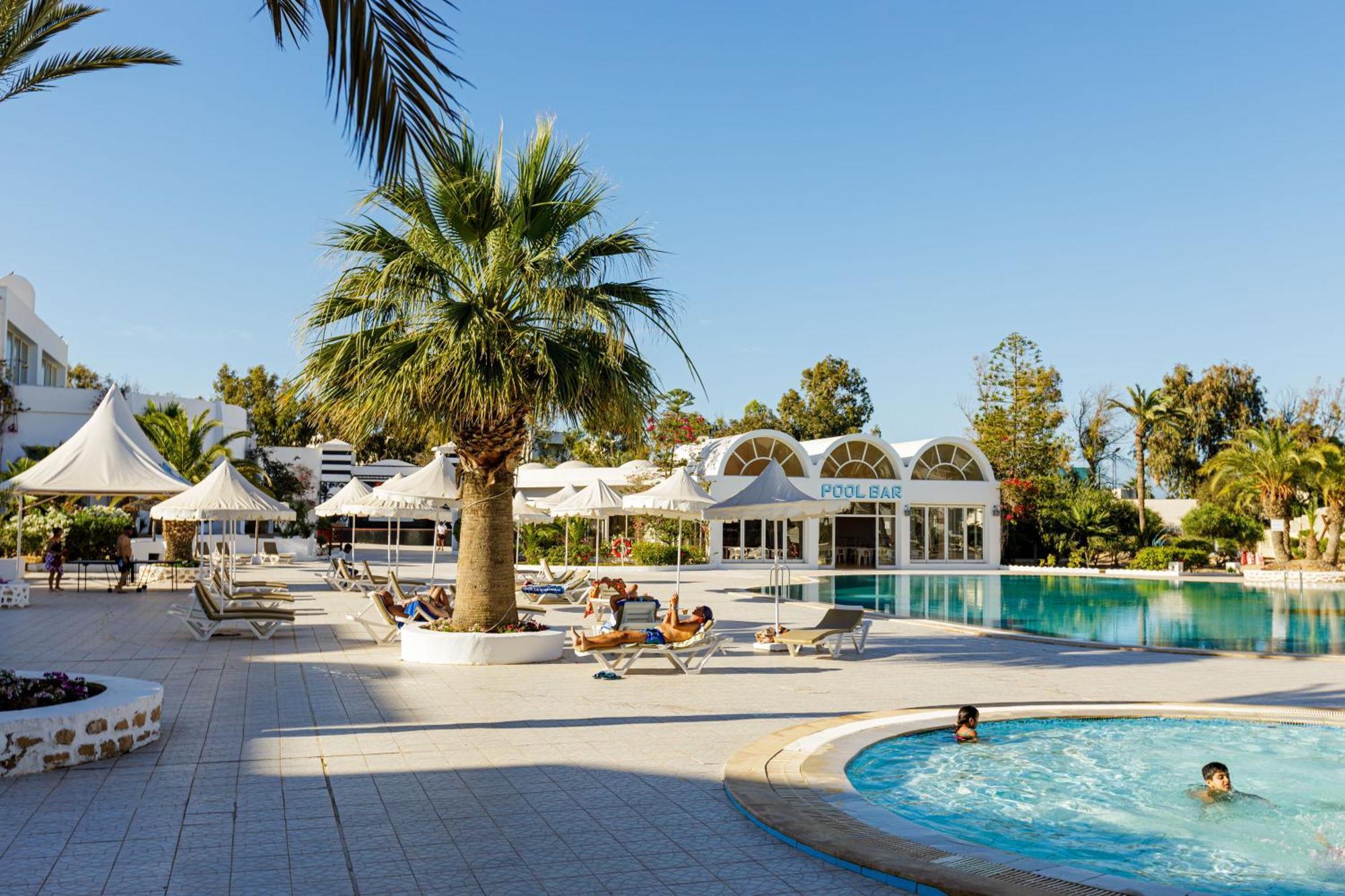 Hotel Iris & Thalasso 4*