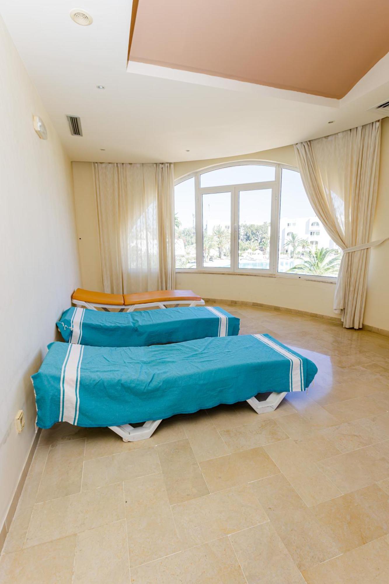 Iris & Thalasso Hotel Mezraia
