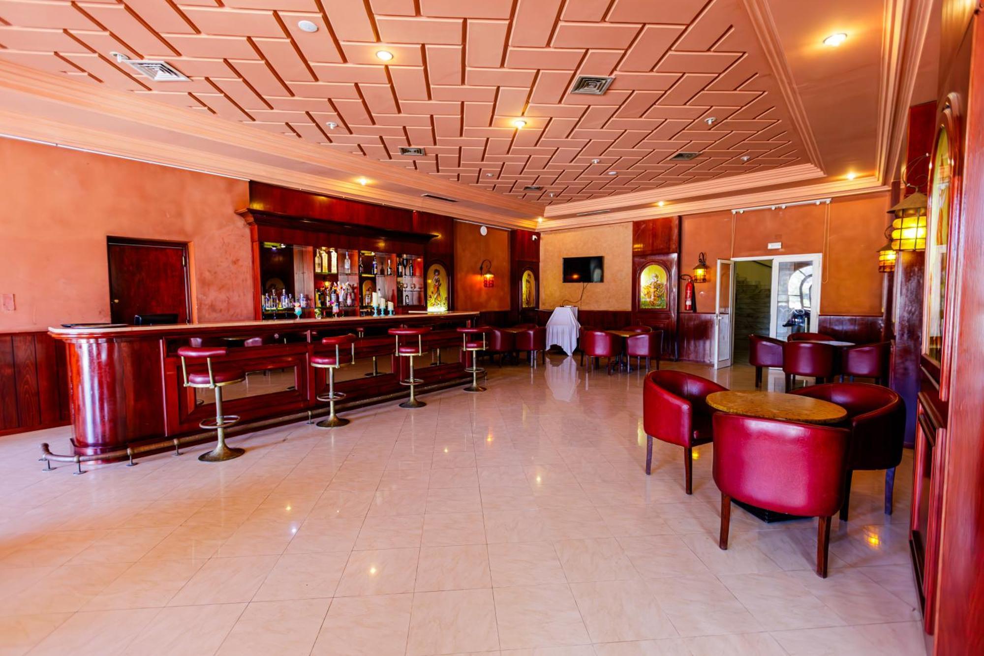 Iris & Thalasso Hotel 4*